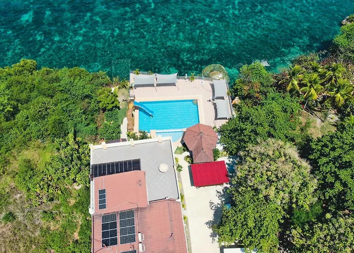 Resort Sacaan Tropical Breeze *