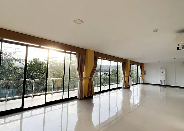 Resort Sacaan Tropical Breeze